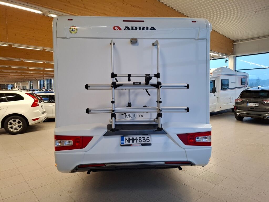 Adria Matrix Plus 670 SL Nordkapp Edition 2021 Valkoinen