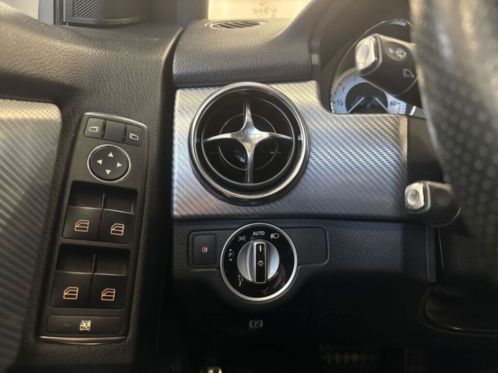 Mercedes-Benz GLK 2012 Hopea