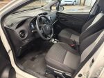 Toyota Yaris 2017 Valkoinen