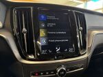 Volvo V60 2019 Musta