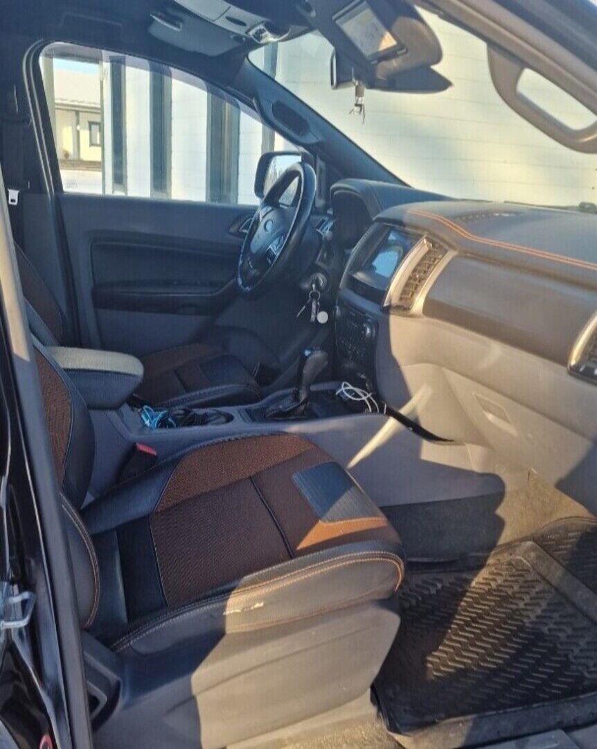 Ford Ranger 2017 Musta