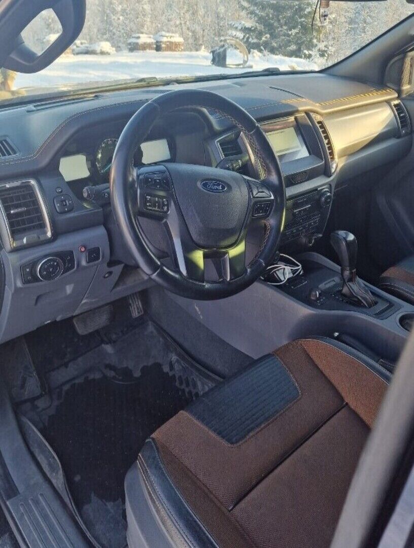 Ford Ranger 2017 Musta