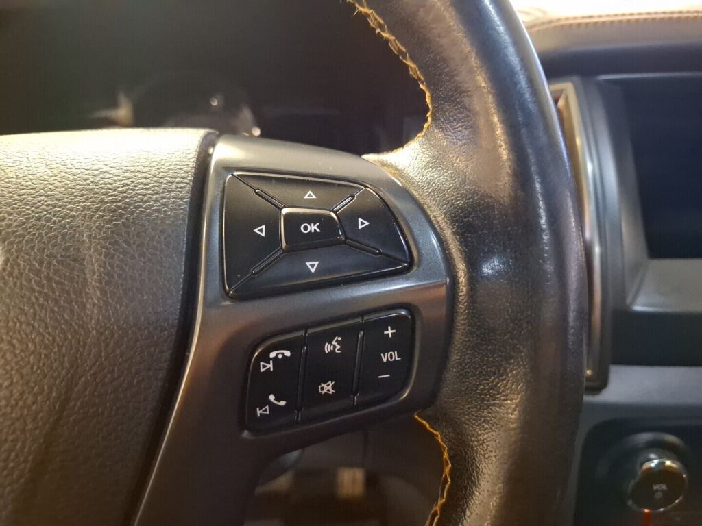 Ford Ranger 2017 Musta