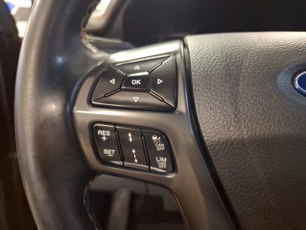 Ford Ranger 2017 Musta