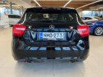 Mercedes-Benz A 2015 Musta