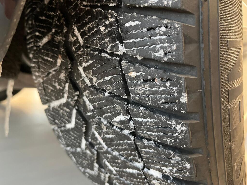 Mercedes-Benz A 2015 Musta