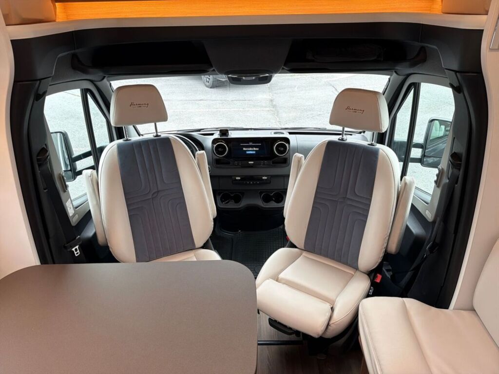 Bürstner LYSEO M 660 ALDE 2022 Harmaa