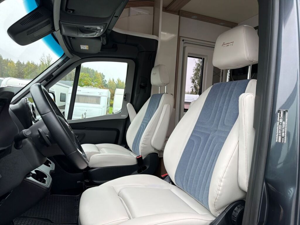 Bürstner LYSEO M 660 ALDE 2022 Harmaa
