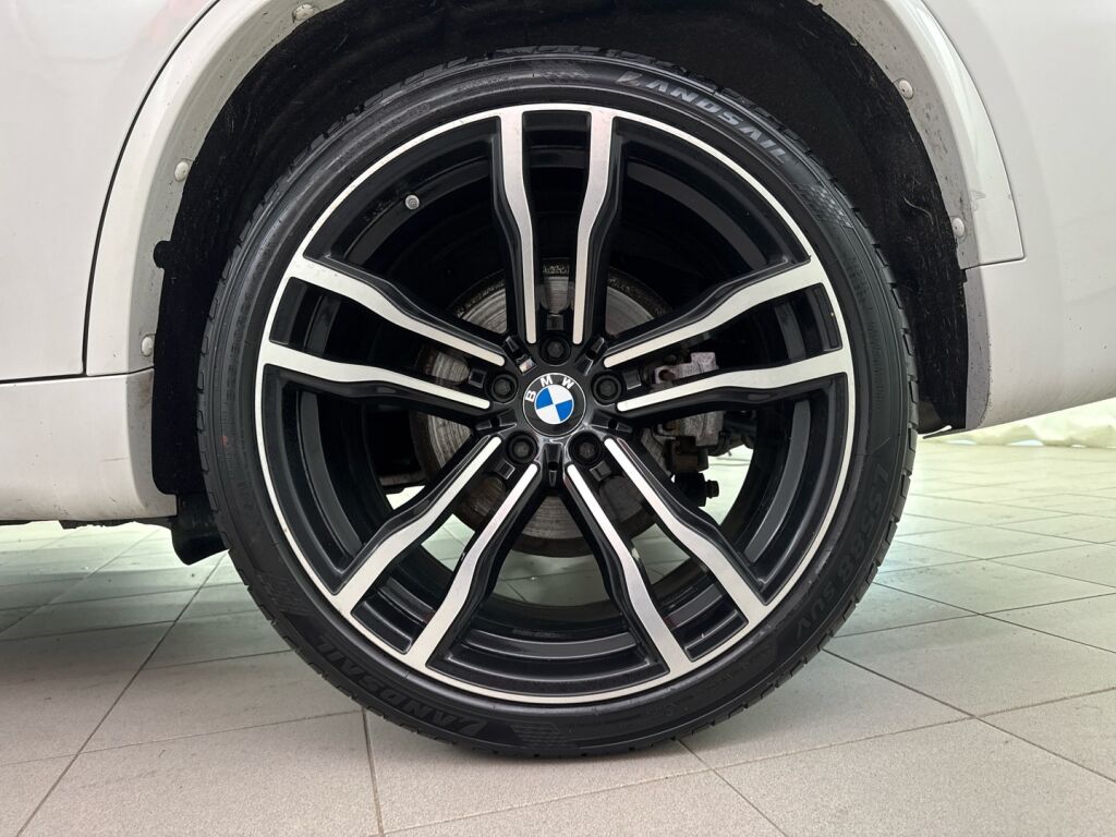 BMW X5 2017 Valkoinen