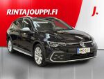 Volkswagen Golf 2022 Musta