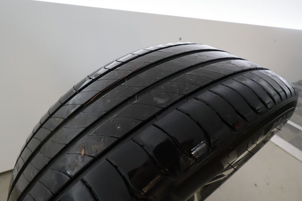 Volvo V60 Cross Country 2022 Valkoinen