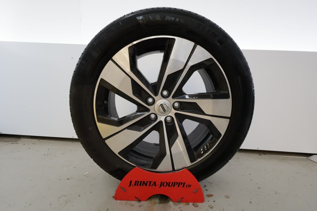 Volvo V60 Cross Country 2022 Valkoinen