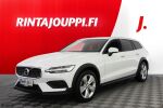 Volvo V60 Cross Country 2022 Valkoinen