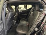 Volvo XC40 2022 Musta