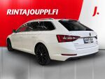 Skoda Superb 2018 Valkoinen