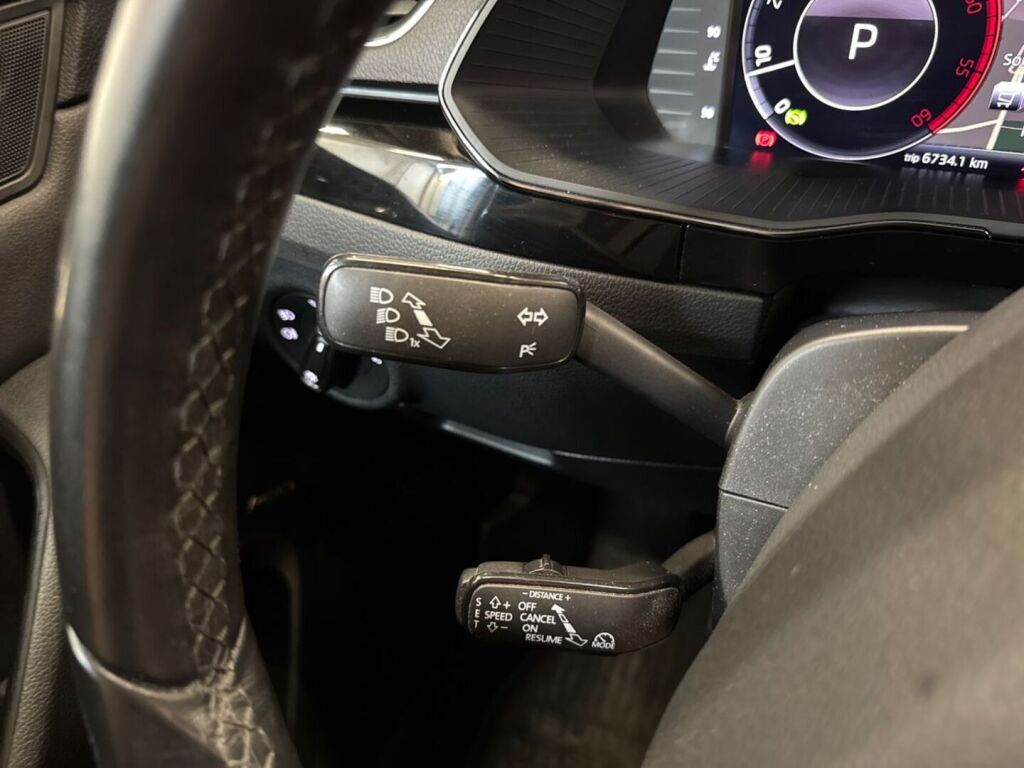 Skoda Superb 2018 Valkoinen