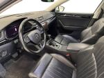 Skoda Superb 2018 Valkoinen