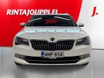 Skoda Superb 2018 Valkoinen