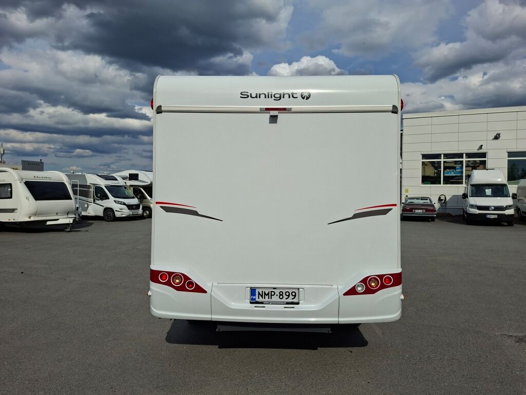 Sunlight T 58 2022 Valkoinen