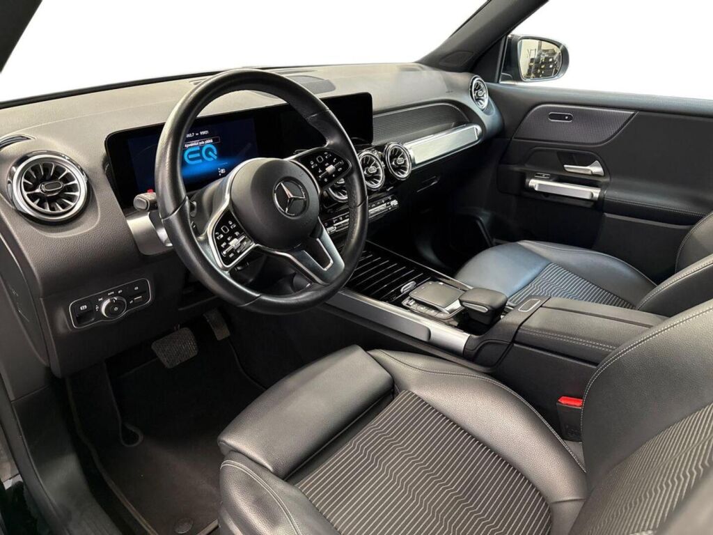 Mercedes-Benz EQB 2022 Musta