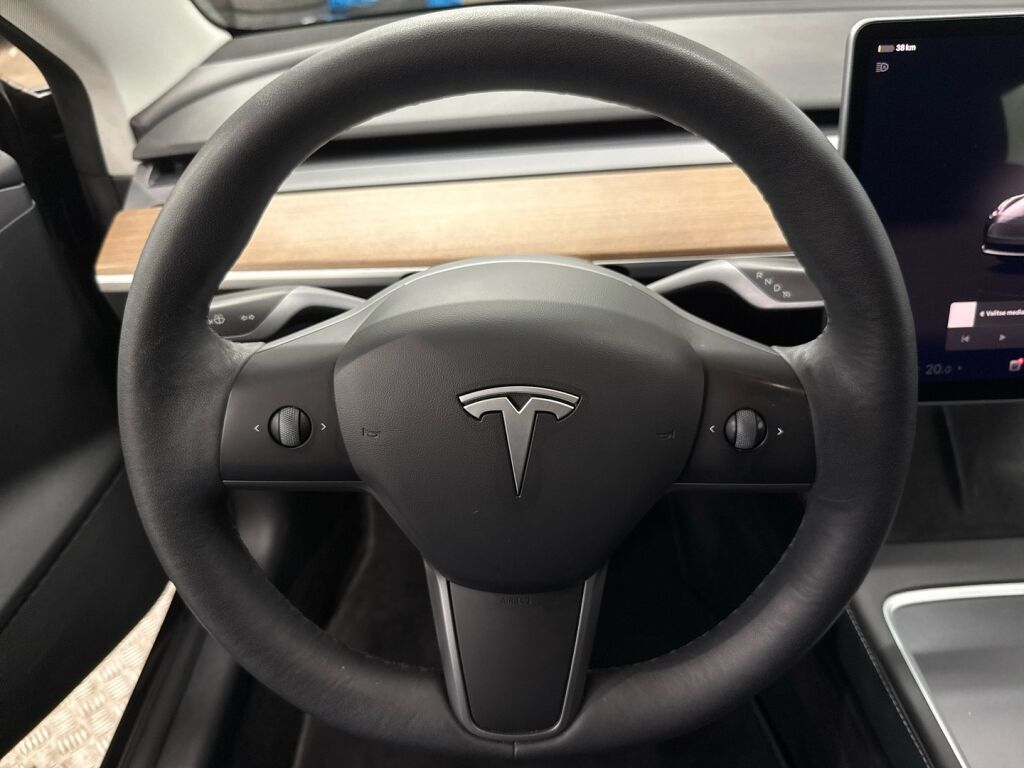 Tesla Model 3 2022 Harmaa