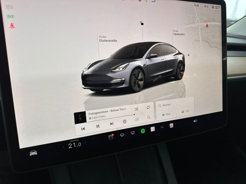 Tesla Model 3 2022 Harmaa
