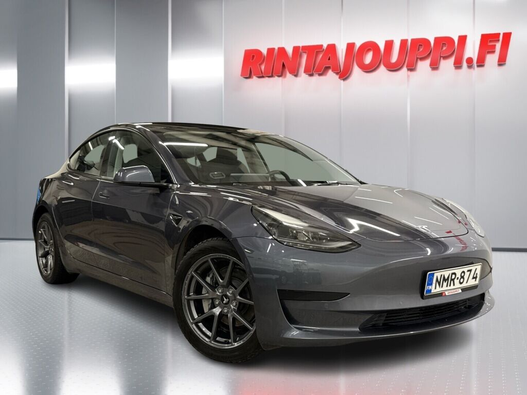 Tesla Model 3 2022 Harmaa
