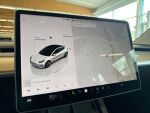 Tesla Model 3 2022 Valkoinen