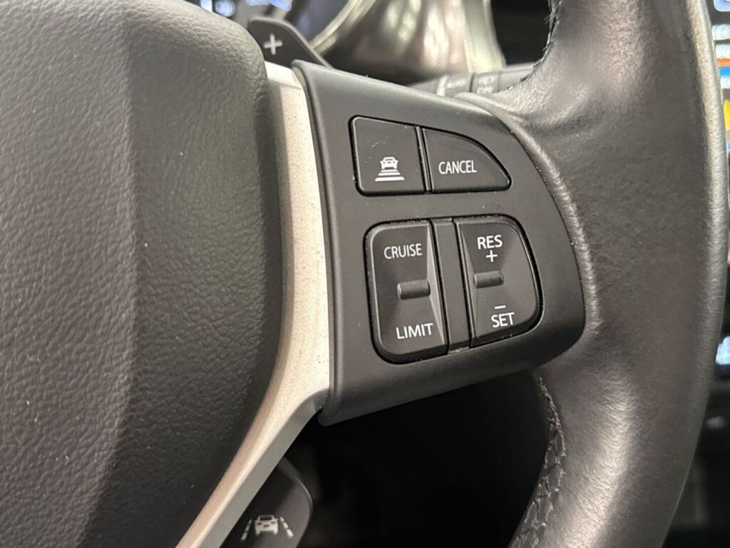 Suzuki Vitara 2022 Harmaa