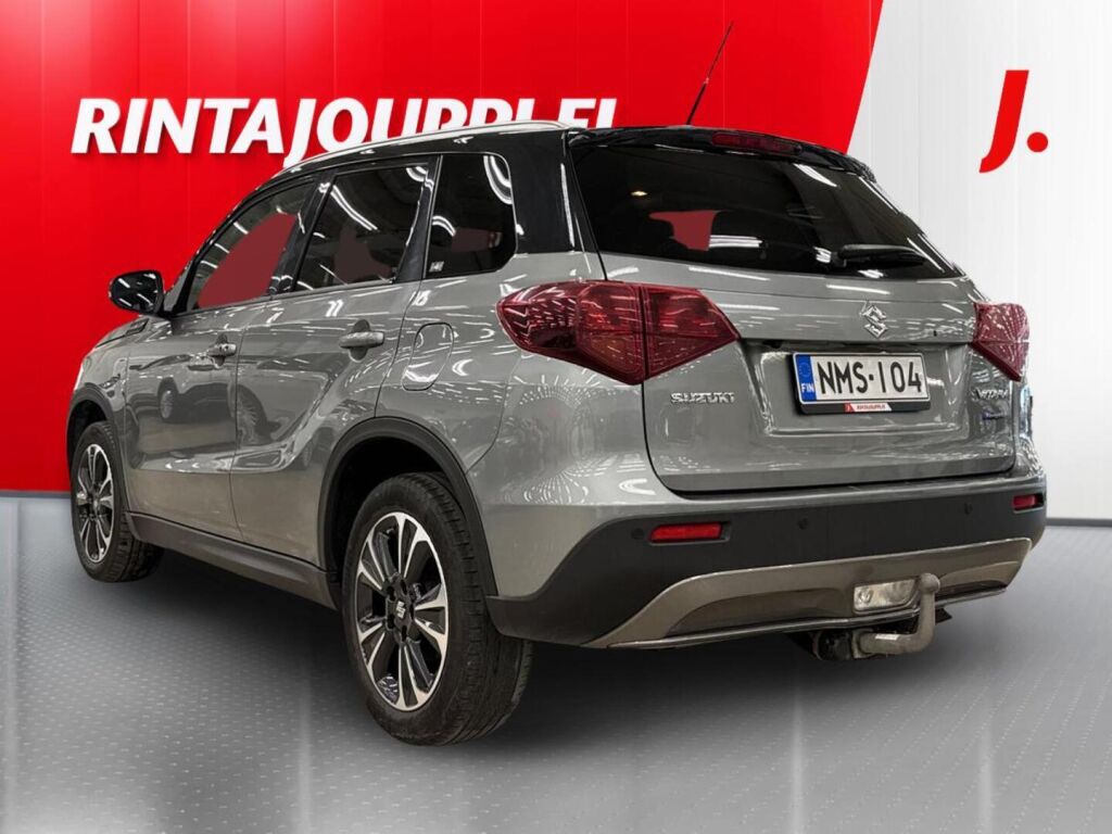 Suzuki Vitara 2022 Harmaa