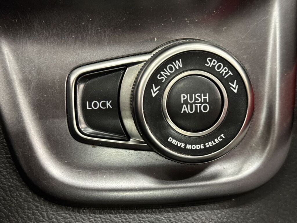 Suzuki Vitara 2022 Harmaa