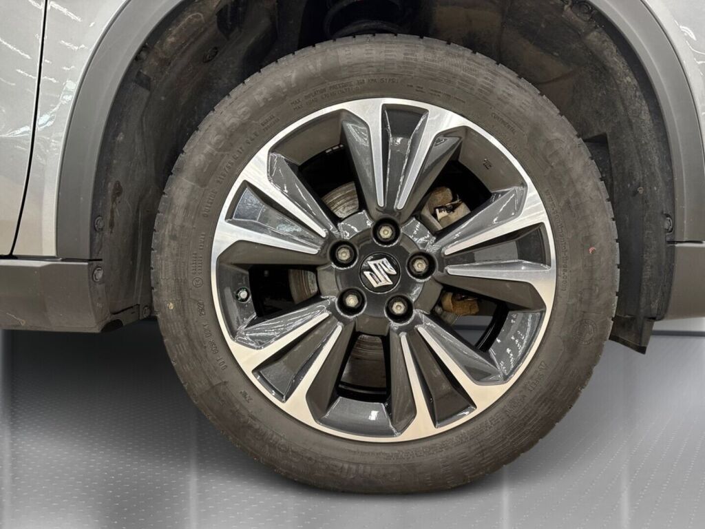 Suzuki Vitara 2022 Harmaa