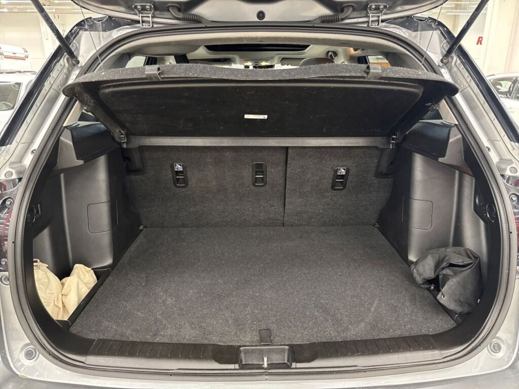 Suzuki Vitara 2022 Harmaa