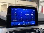 Ford Kuga 2023 Punainen