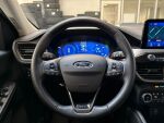 Ford Kuga 2023 Punainen