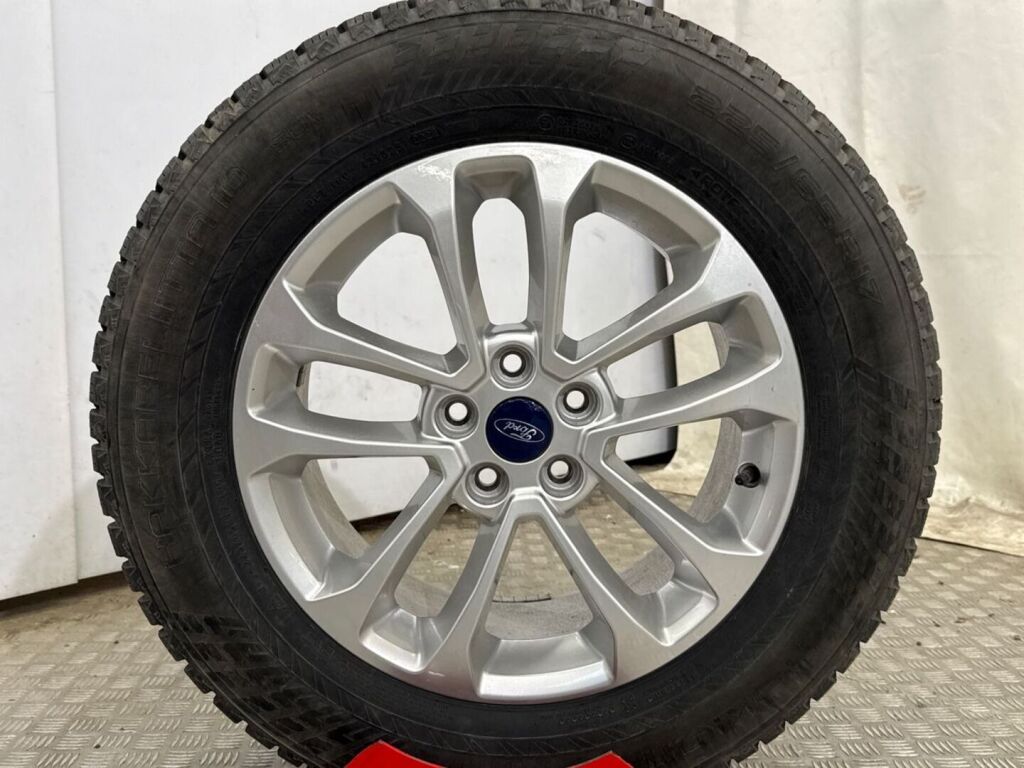 Ford Kuga 2023 Punainen