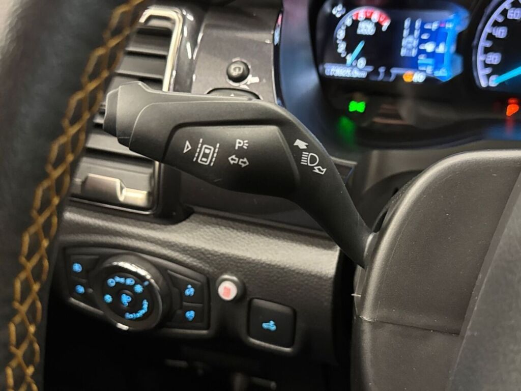 Ford Ranger 2023 Musta