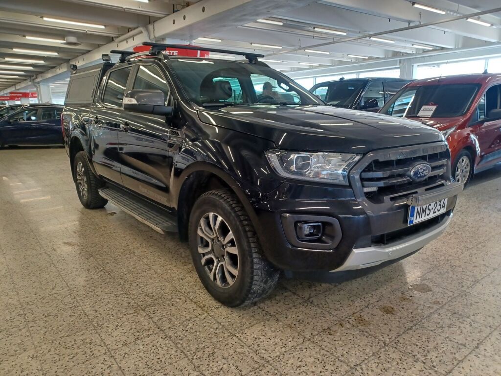 Ford Ranger 2022 Musta