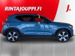 Volvo XC40 2023 Metallinhohto Sininen (FJORD BLUE)