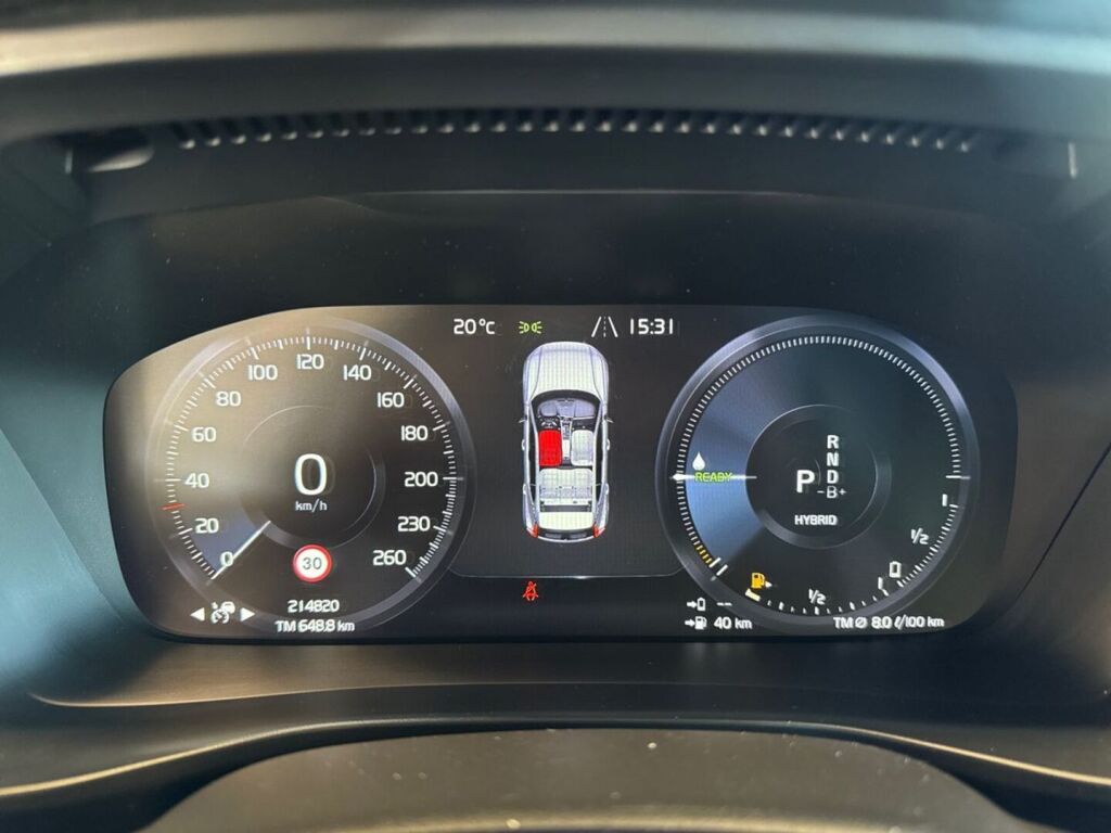 Volvo XC40 2023 Metallinhohto Sininen (FJORD BLUE)