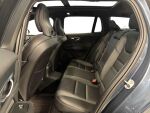Volvo V60 2023 Sininen