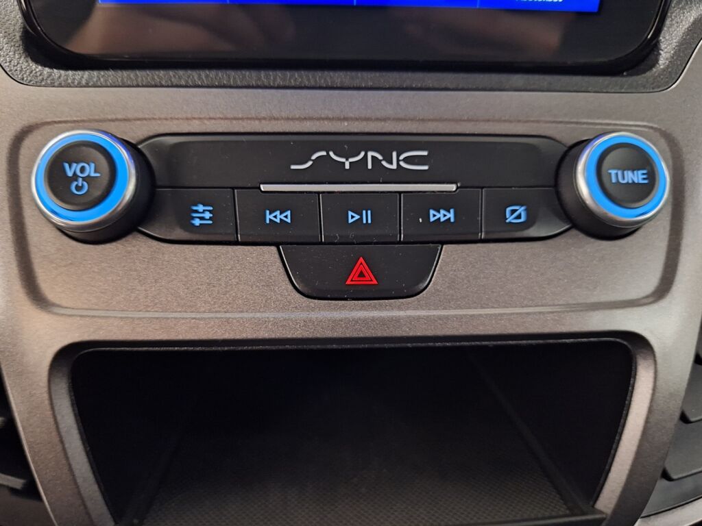 Ford Transit Connect 2023 Valkoinen