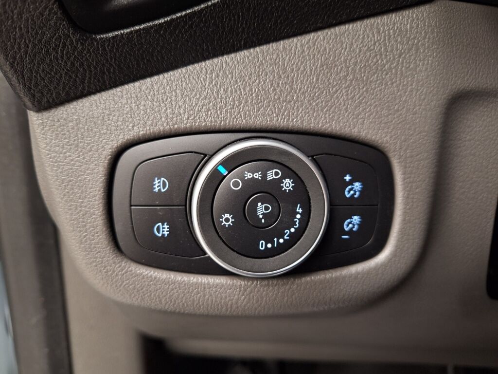 Ford Transit Connect 2023 Valkoinen