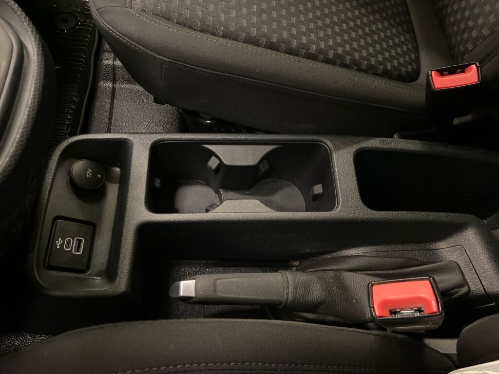 Ford Transit Connect 2023 Valkoinen