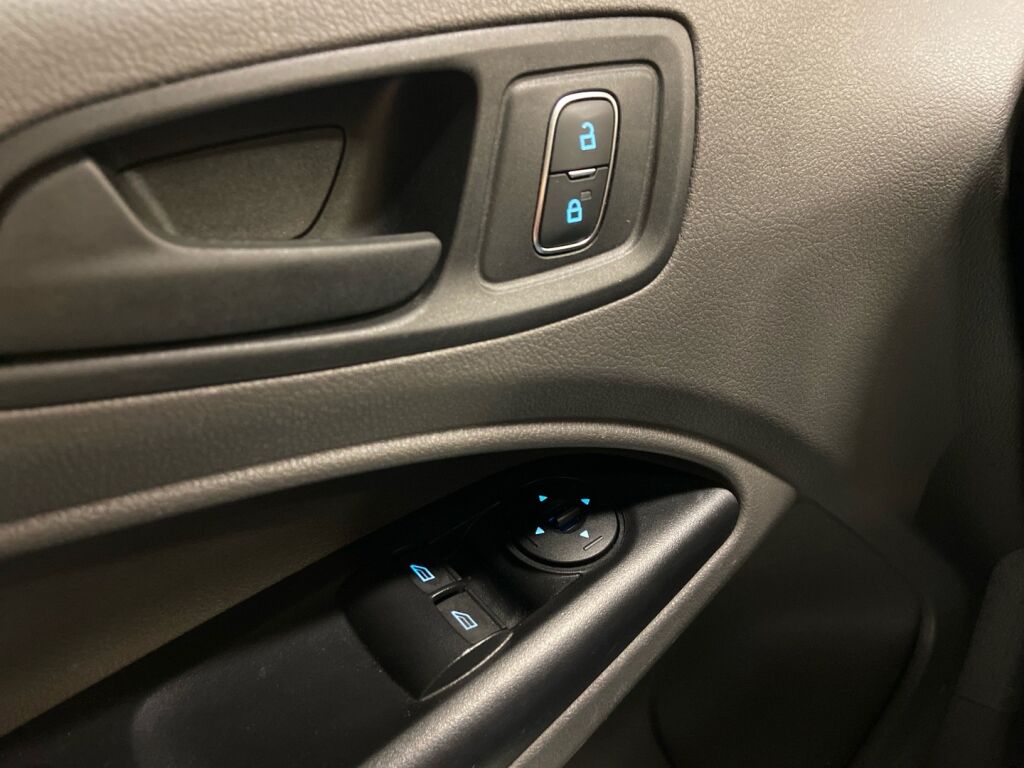 Ford Transit Connect 2023 Valkoinen