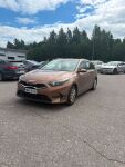Kia Ceed 2022 Ruskea (beige)