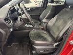 Ford Kuga 2023 Punainen