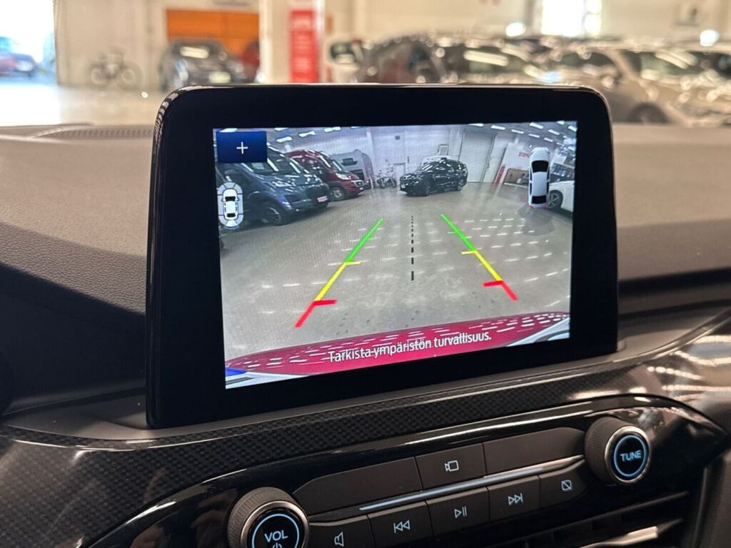 Ford Kuga 2023 Punainen