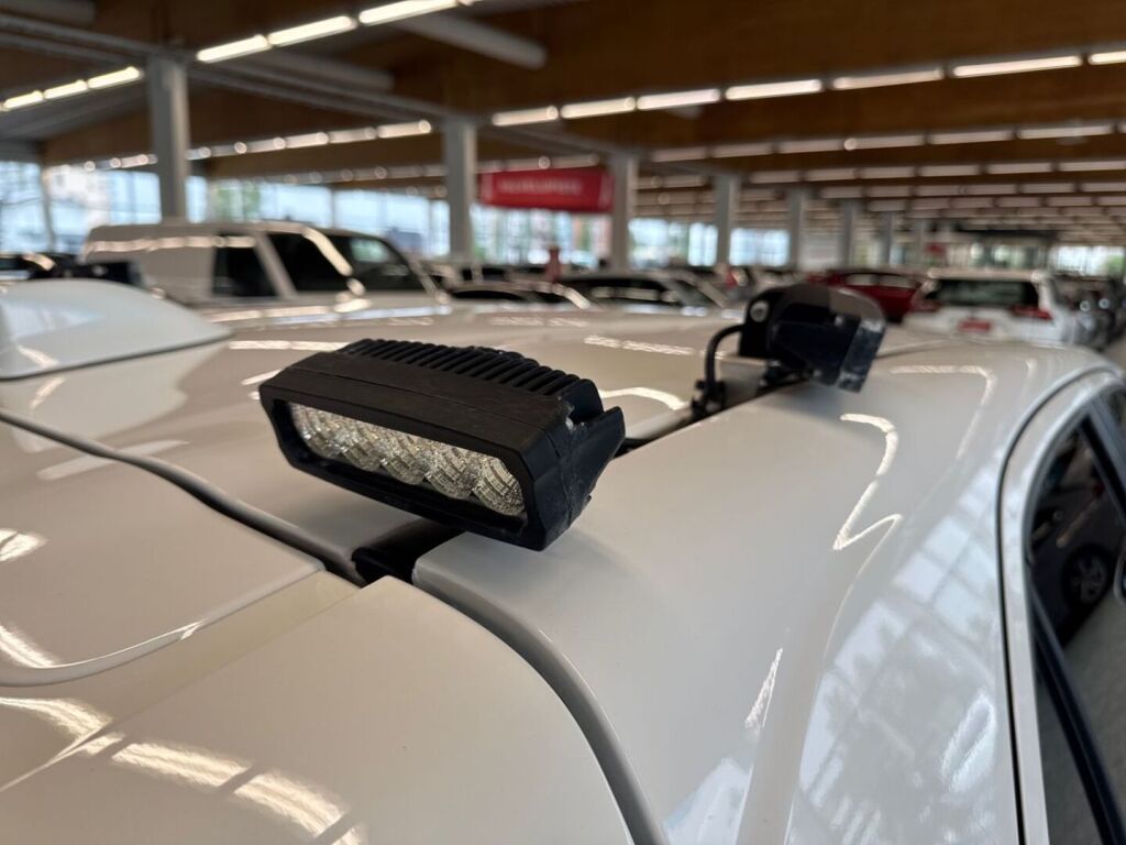 Toyota Yaris Cross 2023 Valkoinen