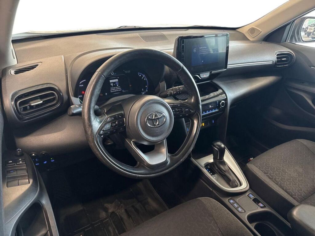 Toyota Yaris Cross 2023 Valkoinen